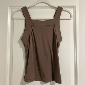 Carly Jean Los Angeles Whitney Square Tank